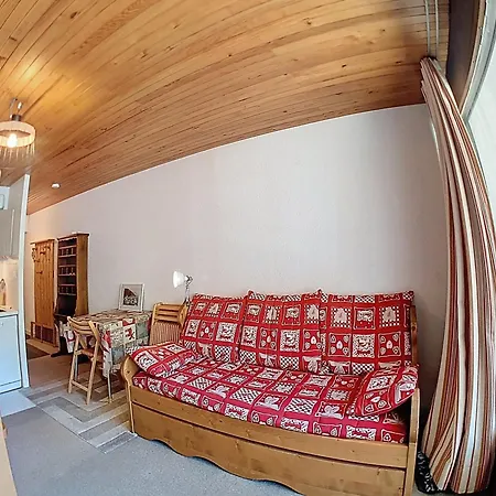 Appartement Au Cœur De Val D'isère Pour 2 Pers, Balcon Sud - Fr-1-518-171
